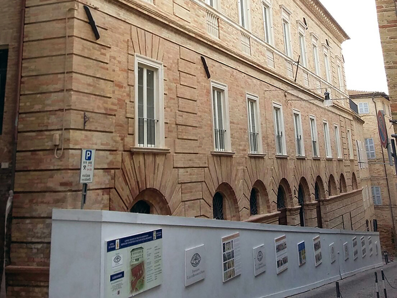 Il restauro di Palazzo Monti