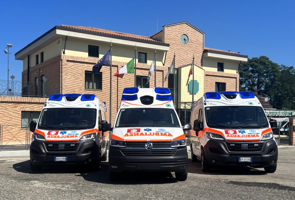 TRE NUOVE AMBULANZE ALLA CROCE VERDE DI FERMO