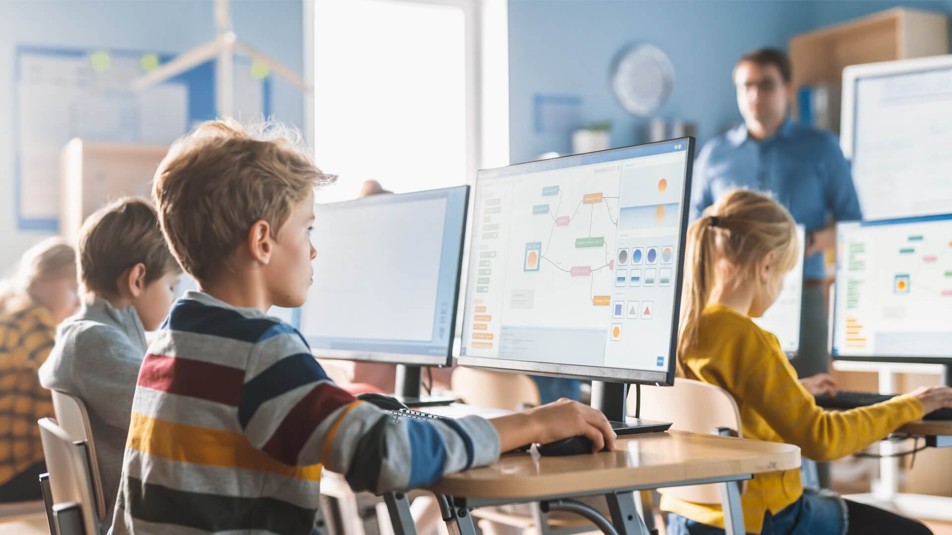 “SCUOLA INNOVA” – Bando per la presentazione di richieste di contributo per iniziative a favore del sistema scolastico della Provincia di Fermo – Anno scolastico 2024/2025